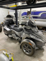 CAN AM SPYDER