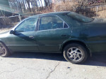 1998 Toyota Camry 146,000 mi