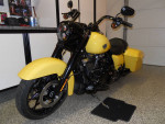 22 Road King Special W/1600 miles
