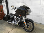 2021 Harley Road Glide Special w/3800 miles