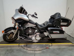 2010 Harley-Davidson FLHTCU 2010 Electra Glide Ultra Classic