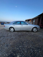 Mercedes-Benz 117,000 mi