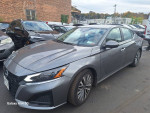 2023 Nissan Altima 76,000 mi