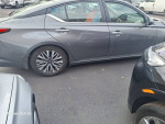 2023 Nissan Altima 76,000 mi