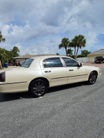 2003 Lincoln Town Car Cartier RWD 56,000 mi