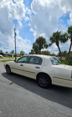 2003 Lincoln Town Car Cartier RWD 56,000 mi
