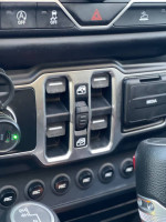2020 Jeep Gladiator Sport 4WD  142,000 mi