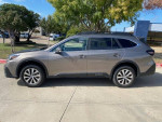 2021 Subaru Outback Premium AWD 107,000 mi