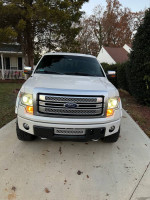 2013 Ford F-150 Platinum 4WD 84,000 mi