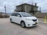 2011 Toyota Sienna LE 7-Passenger AWD 103,000 mi