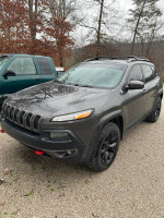 2016 Jeep Cherokee Trailhawk 4WD  50,000 mi