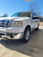 2008 Ford F-150 XLT 4WD  68,000 mi