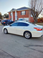 2016 Nissan Altima 150,000 mi