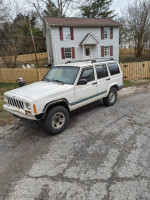 1999 Jeep Cherokee Sport RWD 85,000 mi