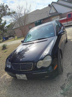 Mercedes-Benz 76,000 mi