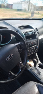 2011 Kia Sorento 128,000 mi