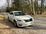 2014 Nissan Altima 126,000 mi