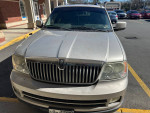 2005 Lincoln Navigator 135,000 mi