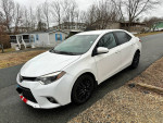 2016 Toyota Corolla 95,000 mi