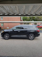 INFINITI QX 66,000 mi