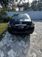 2010 Nissan Altima 137,000 mi