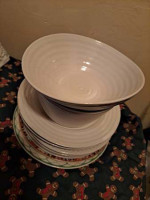 Mixed brand new plates and bowls 8 Flat plates and 2 bowls