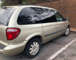 2005 Chrysler Town and Country 89,000 mi