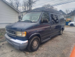 1998 Ford E-150 67,000 mi