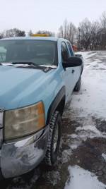 2007 Chevrolet Silverado 2500HD Work Truck 4WD  85,000 mi