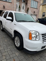 2010 GMC Yukon Denali RWD 65,000 mi