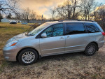 2007 Toyota Sienna XLE 7-Passenger FWD 83,000 mi