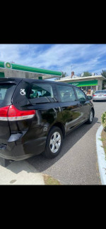 2014 Toyota Sienna 145,000 mi