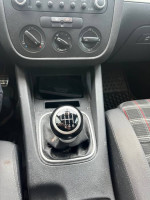 Volkswagen 99,000 mi