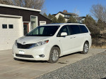 2016 Toyota Sienna XLE 7-Passenger AWD 55,000 mi