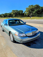2005 Lincoln Town Car Signature RWD 91,000 mi