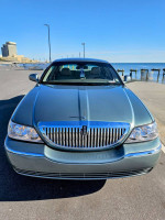 2005 Lincoln Town Car Signature RWD 91,000 mi