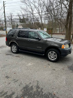 2005 Ford Explorer 120,000 mi