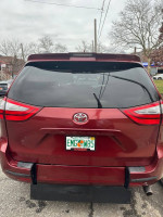 2018 Toyota Sienna LE 7-Passenger AWD 111,000 mi