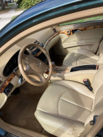 Mercedes-Benz 126,000 mi