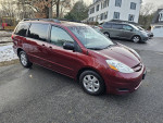 2010 Toyota Sienna LE 7-Passenger FWD 112,000 mi