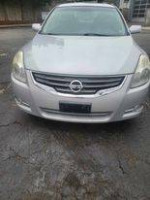 2011 Nissan Altima 79,000 mi