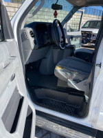 Ford E-350 70,000 mi