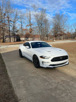 2019 Ford Mustang EcoBoost RWD 99,000 mi
