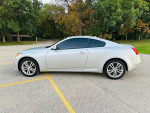 INFINITI 122,000 mi