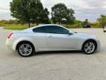 INFINITI 122,000 mi