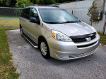 2005 Toyota Sienna 61,000 mi
