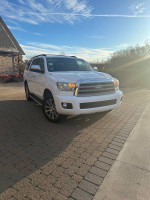 2016 Toyota Sequoia Limited RWD 137,000 mi