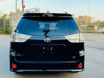 2014 Toyota Sienna SE 8-Passenger FWD 70,000 mi