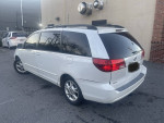 2005 Toyota Sienna 124,000 mi