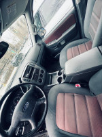 2005 Ford Explorer XLT 4WD 54,000 mi